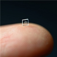 Researchers Develop Ultra-Compact Camera the Size of a Salt Grain